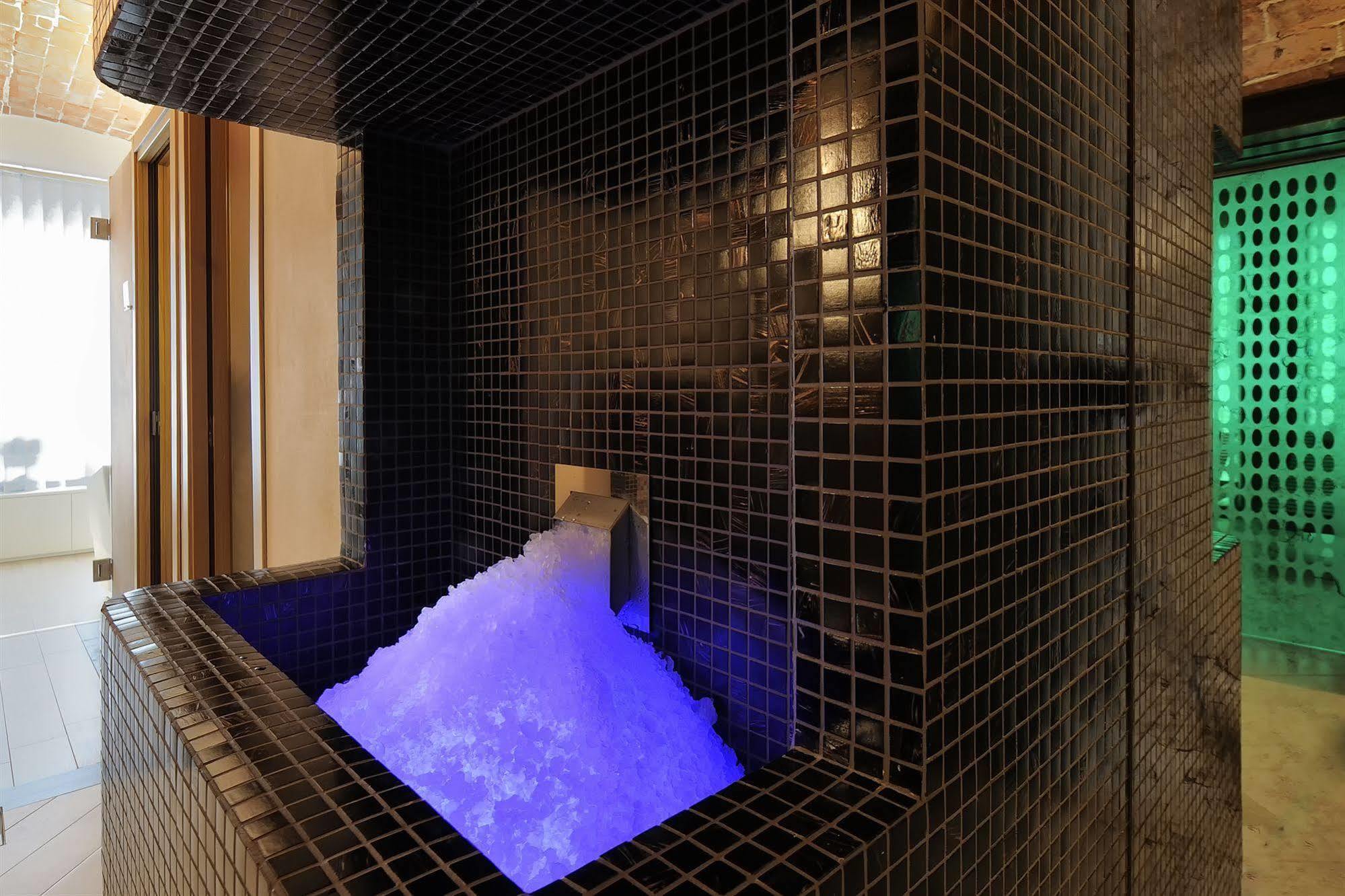 Hotel Bertusi Порретта-Терме Экстерьер фото