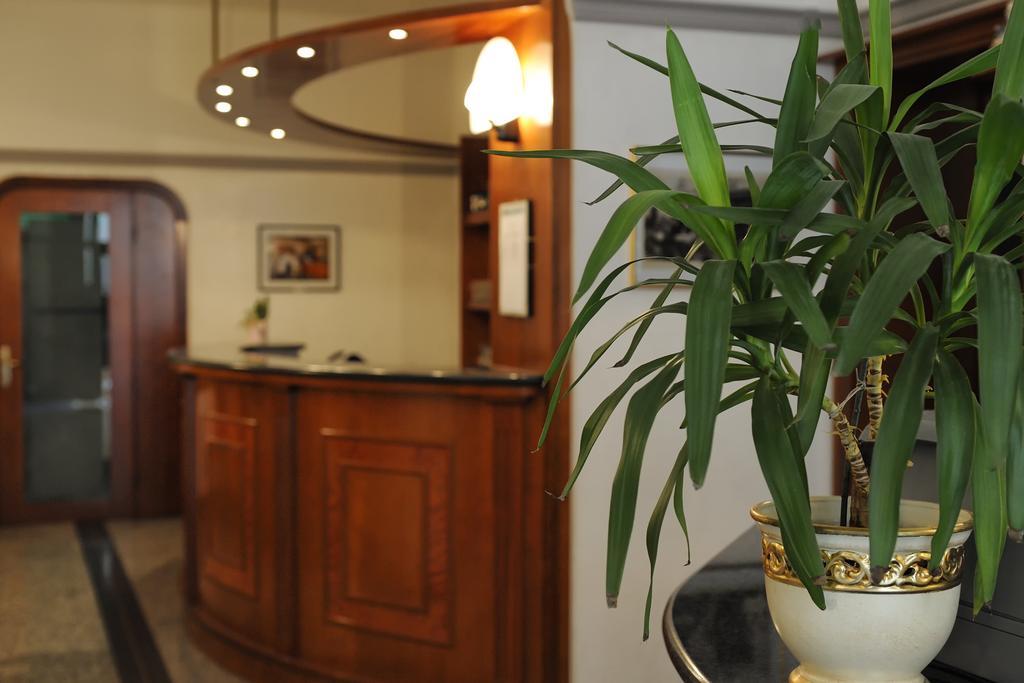 Hotel Bertusi Порретта-Терме Экстерьер фото